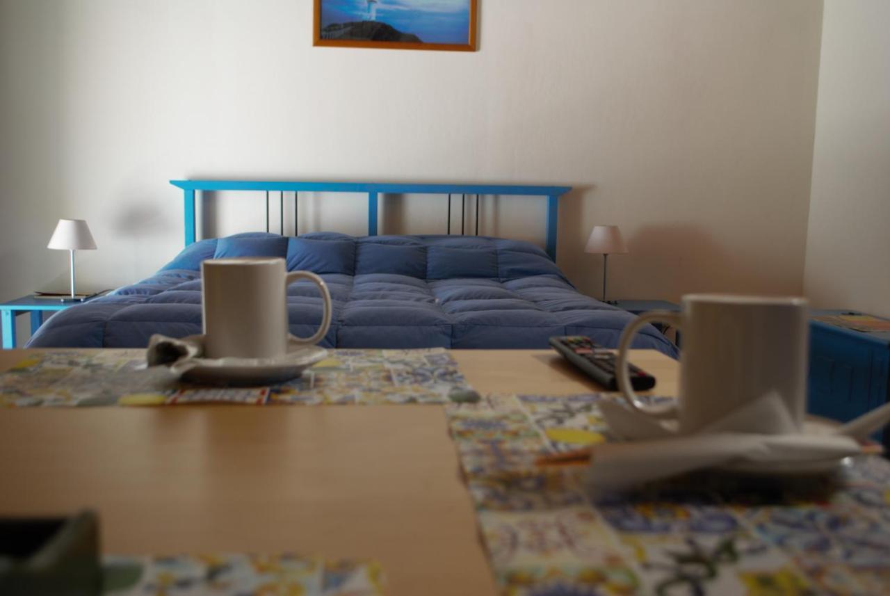 Bed and Breakfast Al Mare In Citta Катания Экстерьер фото