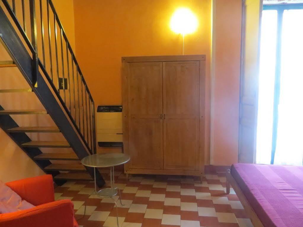 Bed and Breakfast Al Mare In Citta Катания Экстерьер фото